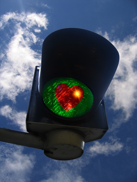 traffic-lights-66309_640