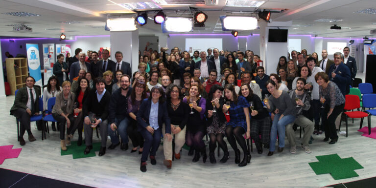IMF Business School organiza cocktail solidario para la ONG Nepal Sonríe