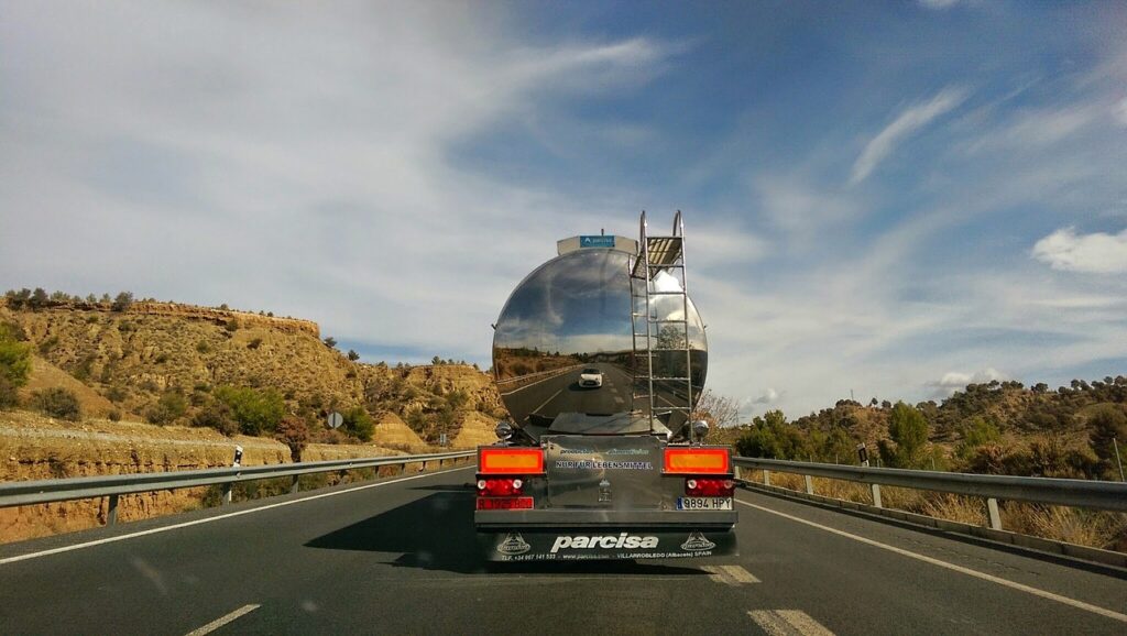 Autorización en España de circulación de camiones de 25,25 metros y 60 toneladas