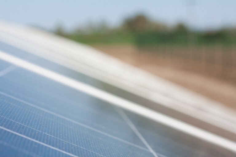 Energía solar con cristales transparentes, fotovoltaica
