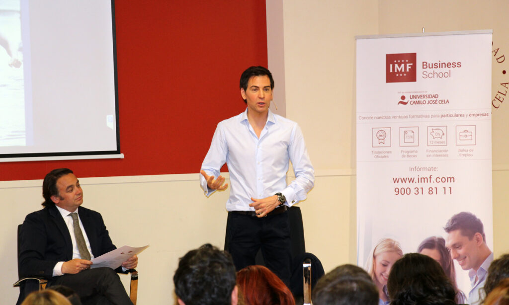 David Meca visita para ofrecer clase magistral en IMF Business School