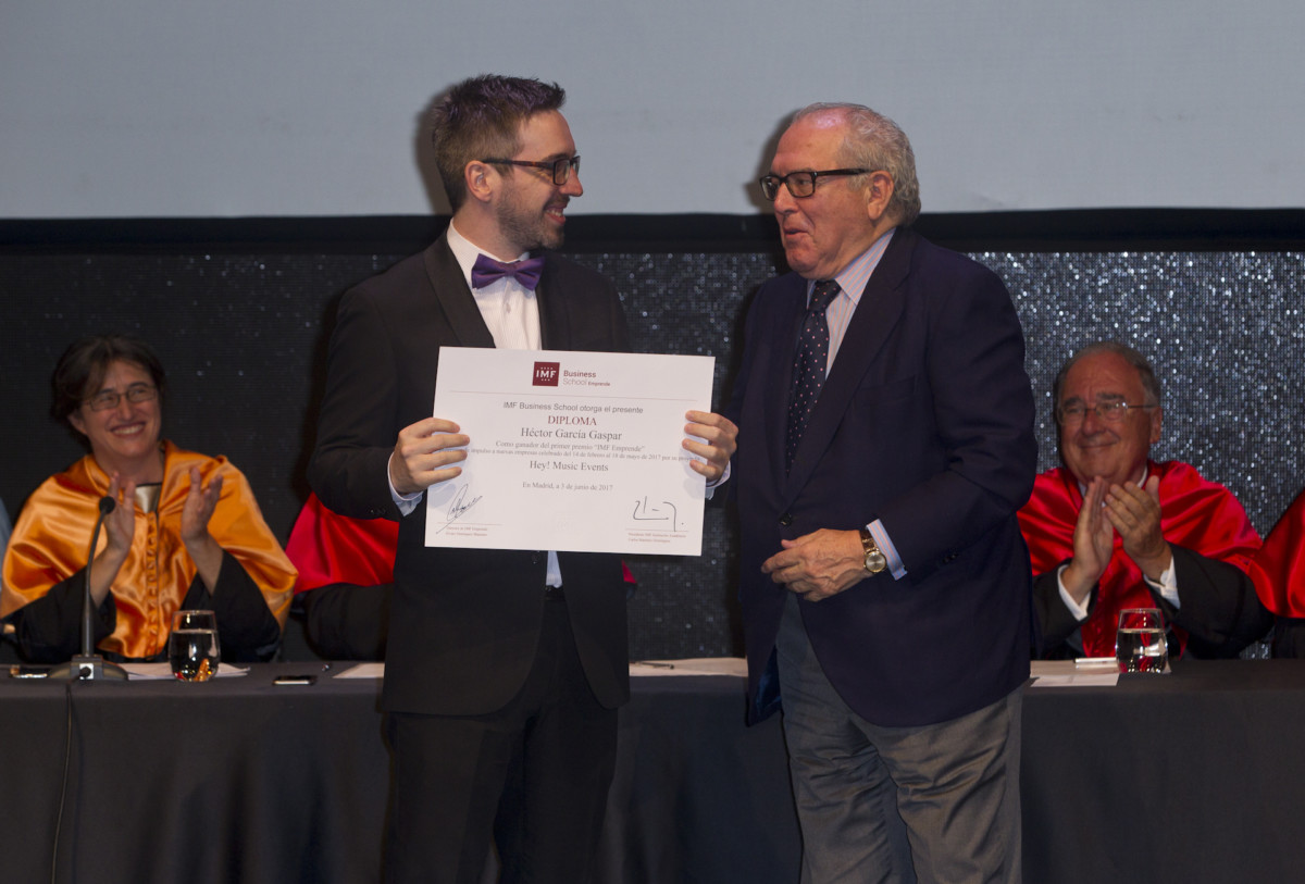 Eduardo Serra entrega Premio a IMF Emprende 2017
