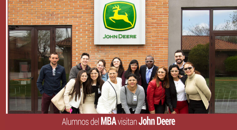 alumnos de imf visitan john deere