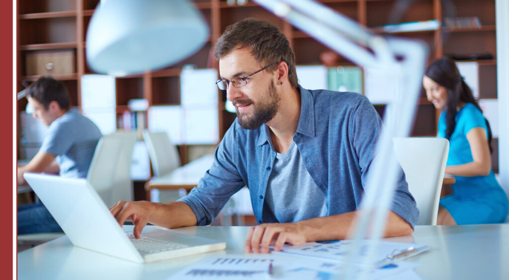 Cuando hablamos en las organizaciones de estrategia, se nos viene un mundo de ideas, planes y pensamientos. Hay que saber quiénes somos, cómo pensamos y hacia dónde vamos. Recursos Humanos busca en grandes figuras nuevas fórmulas que ayuden en nuestra evolución. Henry Mintzberg nos enseña el concepto de tecnoestructura, del que podemos aprender mucho.