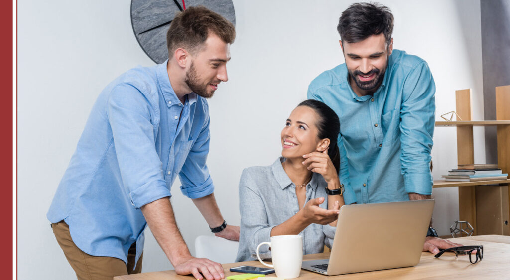 Hablar de conceptos que están muy de moda sin tener claro su significado puede hacer que nos metamos en un jardín. Se habla mucho de Reskilling y Upskilling, pero ¿sabes bien cuál es su diferencia y en qué consisten? Recursos Humanos se está espabilando para poder seguir reinventándose, adaptándose a las nuevas necesidades.