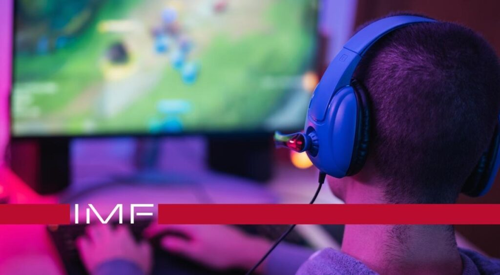 Foto de streamer jugando a videojuegos