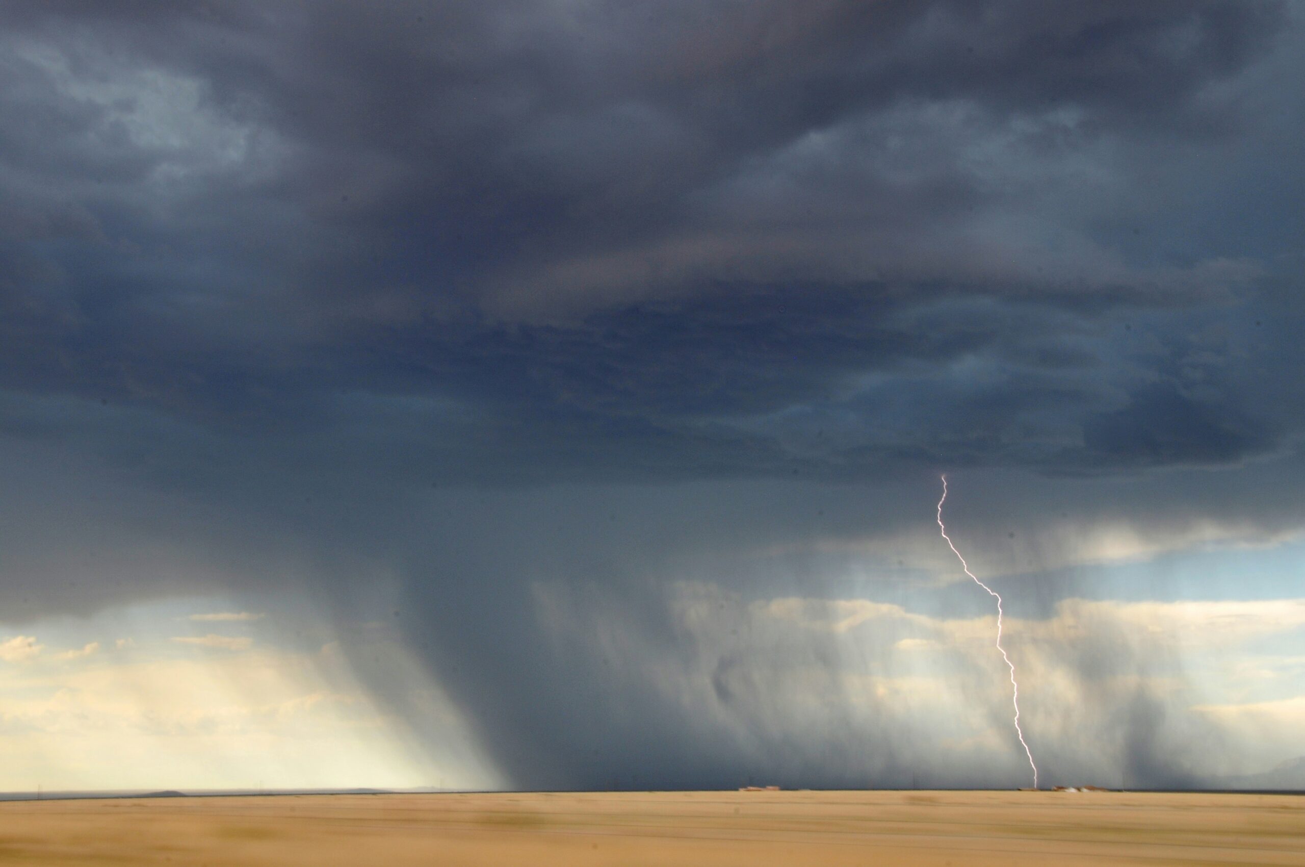 lluvia en el desierto